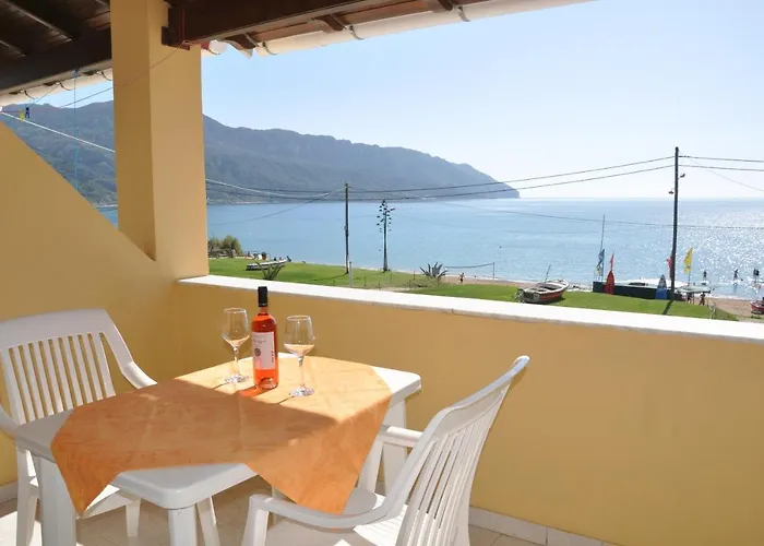 Elias & Vasili House Agios Georgios Pagon
