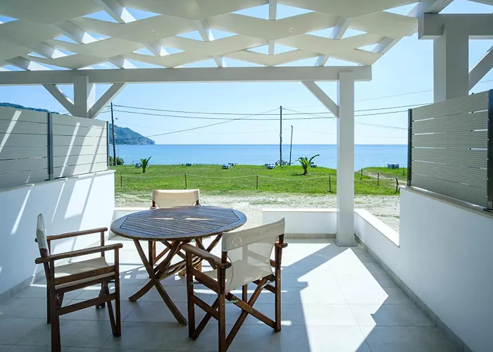 Elias & Vasili House Hotel 2*