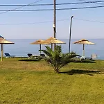 Отель Elias & Vasili House Агиос-Георгиос-Пагон