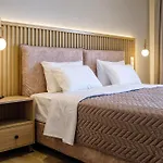 Отель Elias & Vasili House Агиос-Георгиос-Пагон