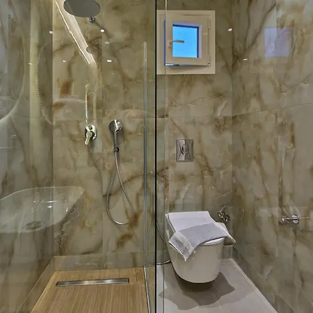 Hotel Elias & Vasili House 2*