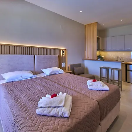 Elias & Vasili House 2*