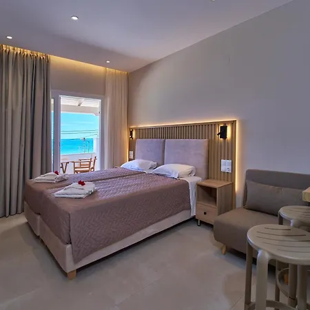 Hotel Elias & Vasili House 2*
