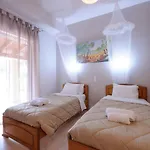 Elias & Vasili House Hotel