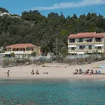 Elias & Vasili House Hotel